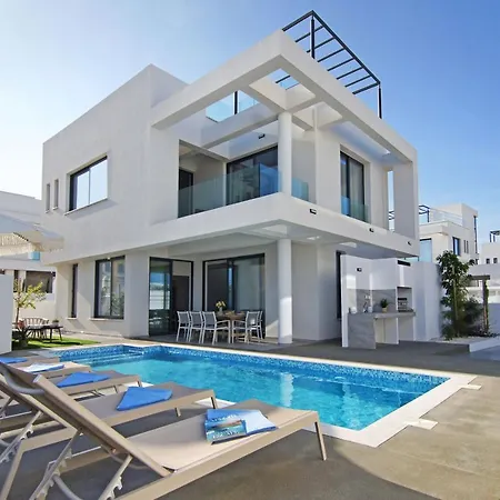 Holiday home Queen Eleanor